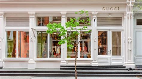 showroom gucci riferimento|gucci stores new york.